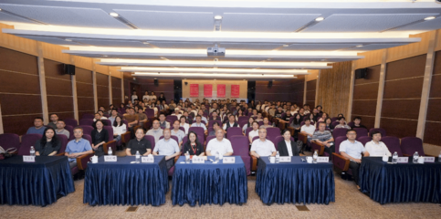 中国科学院院士杨卫在上海大学作《创新驱动发展与有组织的科研》专题报告暨大型活动组织剖析